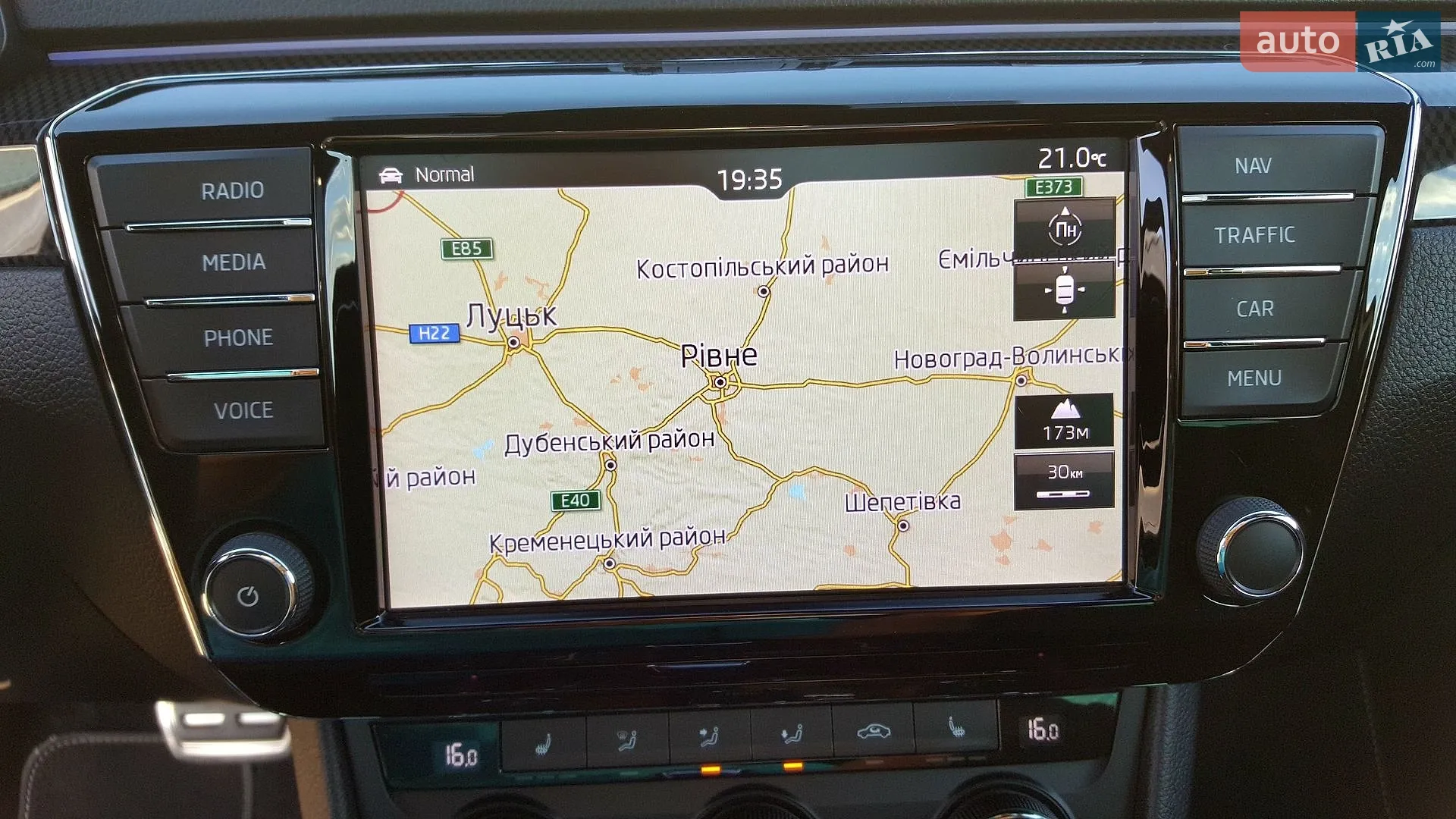 2017 Skoda Superb - мініатюра 53