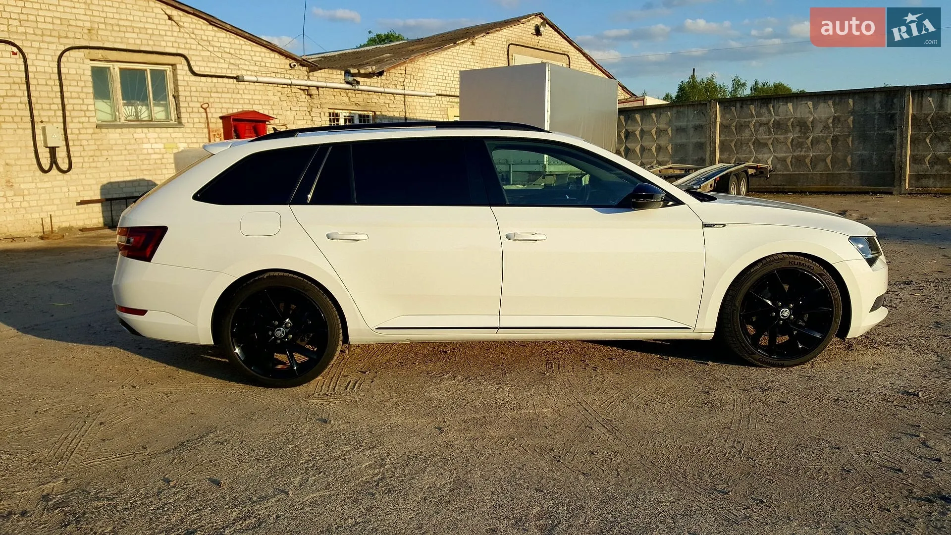2017 Skoda Superb - мініатюра 82