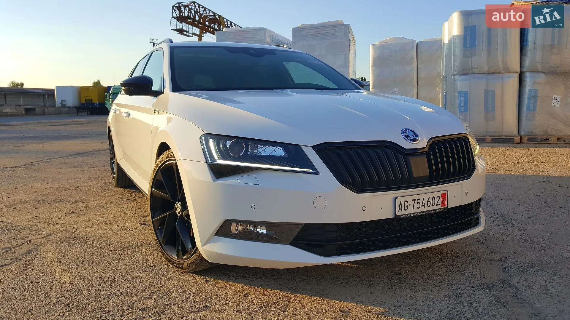 2017 Skoda Superb - мініатюра 86