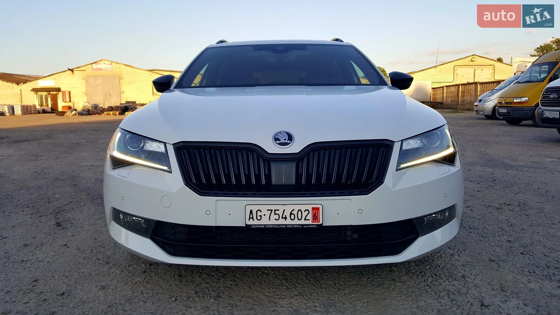 2017 Skoda Superb - мініатюра 89