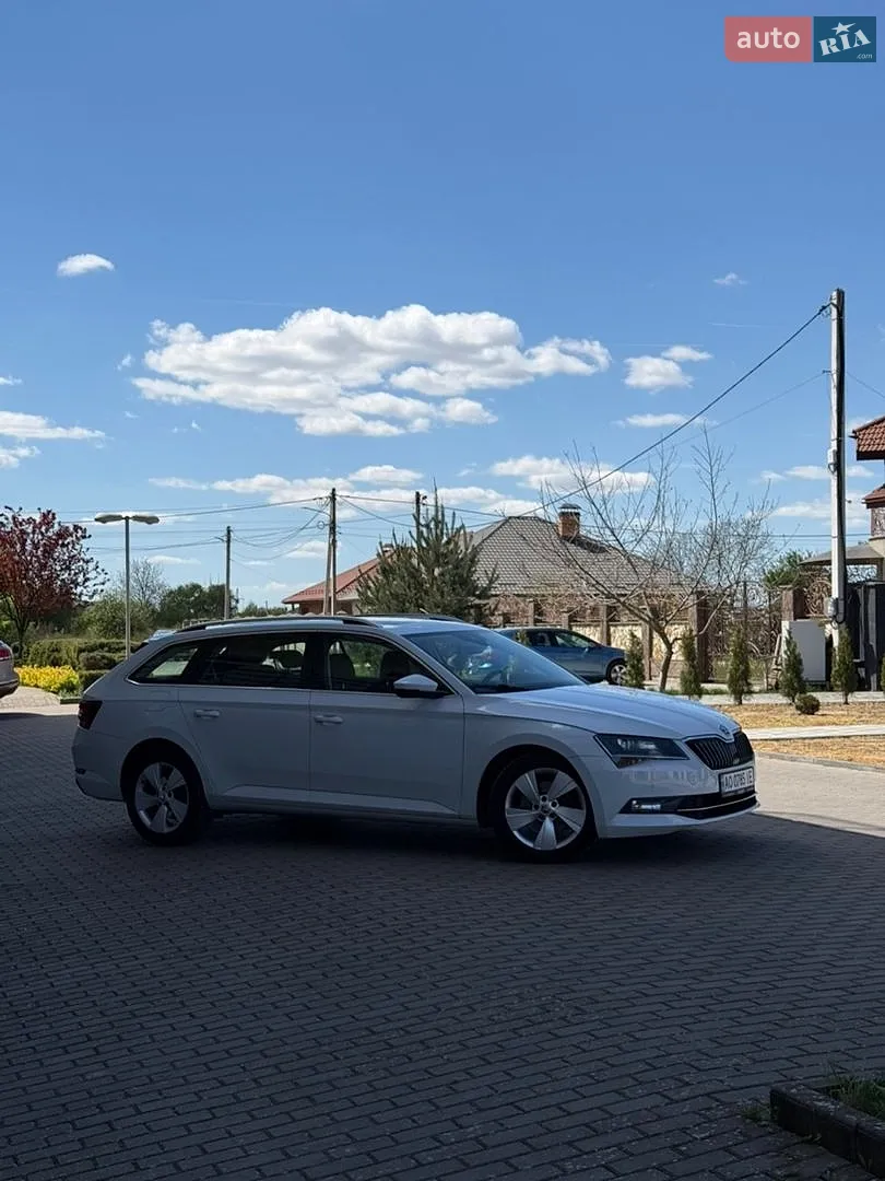 2018 Skoda Superb - мініатюра 5