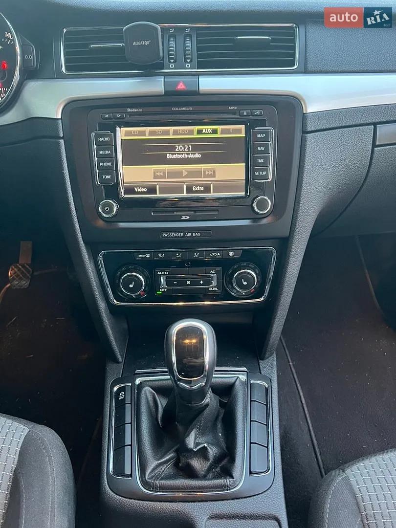 2011 Skoda Superb - мініатюра 46