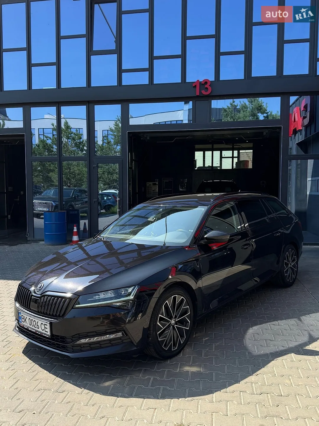 Skoda Superb 2021 VIN TMBCR8NP0MB300154 фото оголошення 9 з 16
