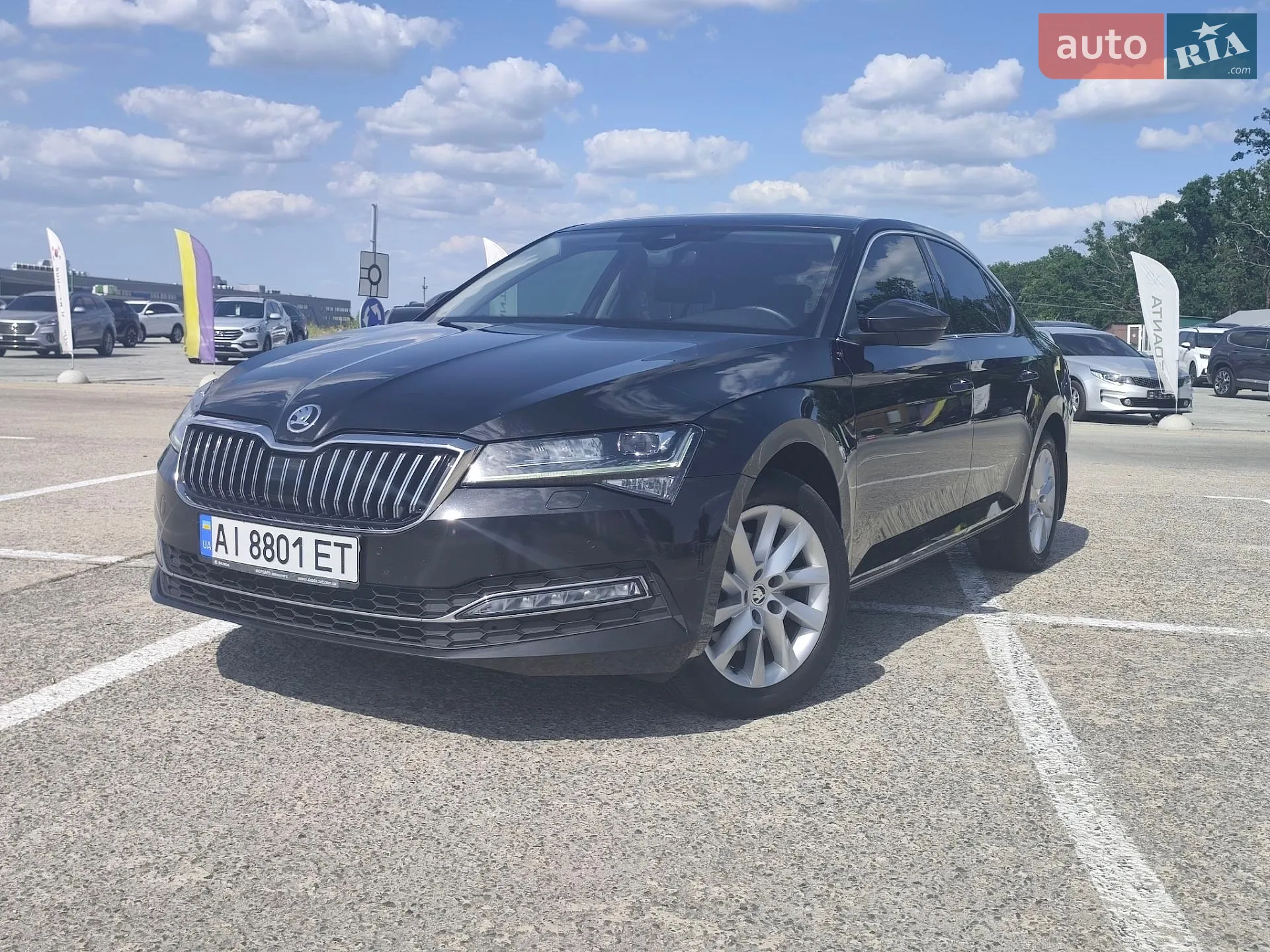 2021 Skoda Superb - фото 1