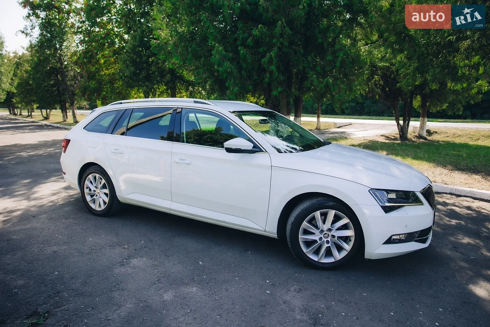 2016 Skoda Superb - мініатюра 6