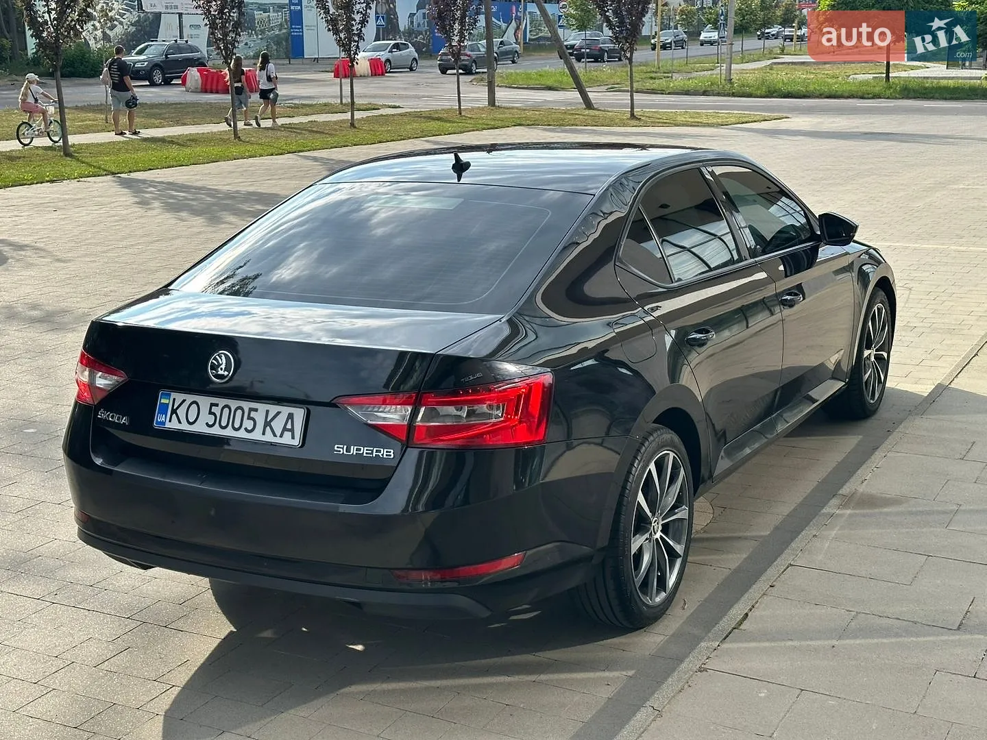2015 Skoda Superb - мініатюра 16