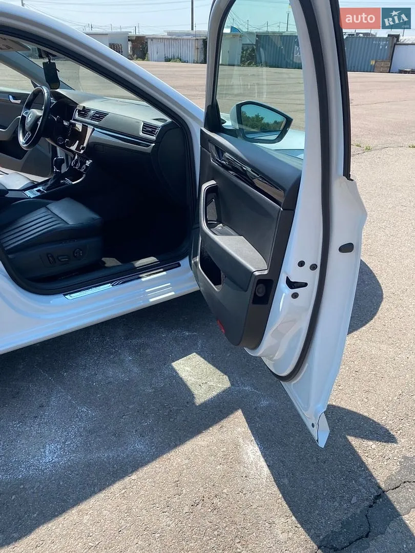 2018 Skoda Superb - мініатюра 12
