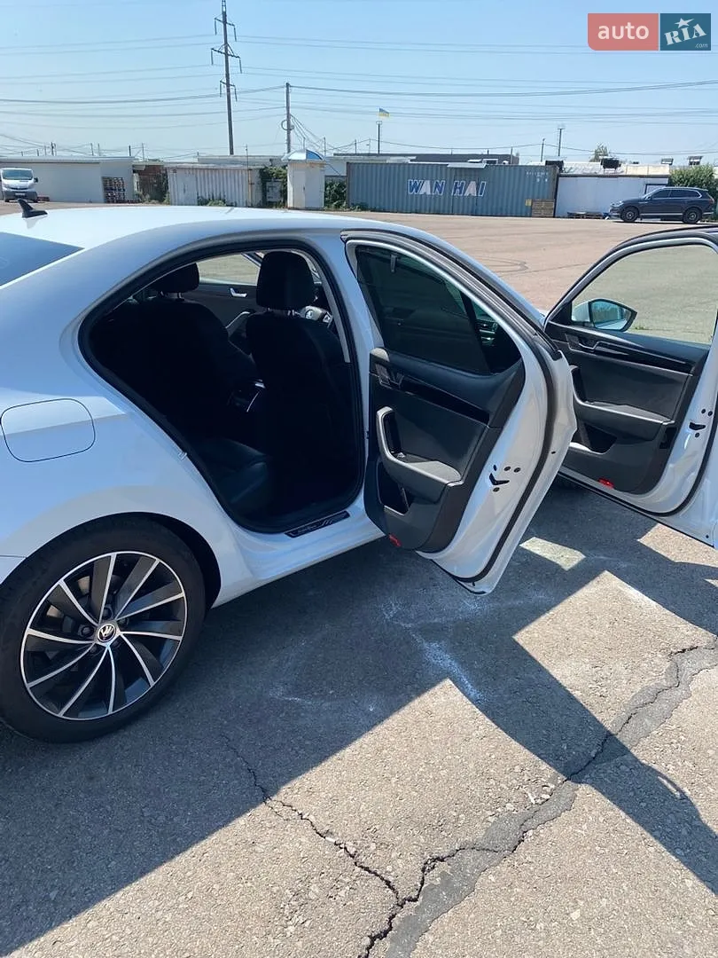 2018 Skoda Superb - мініатюра 16
