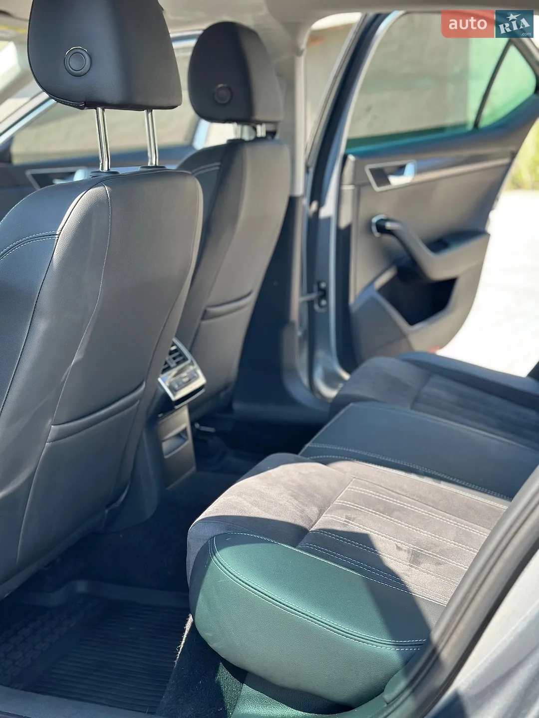 2020 Skoda Superb - мініатюра 20