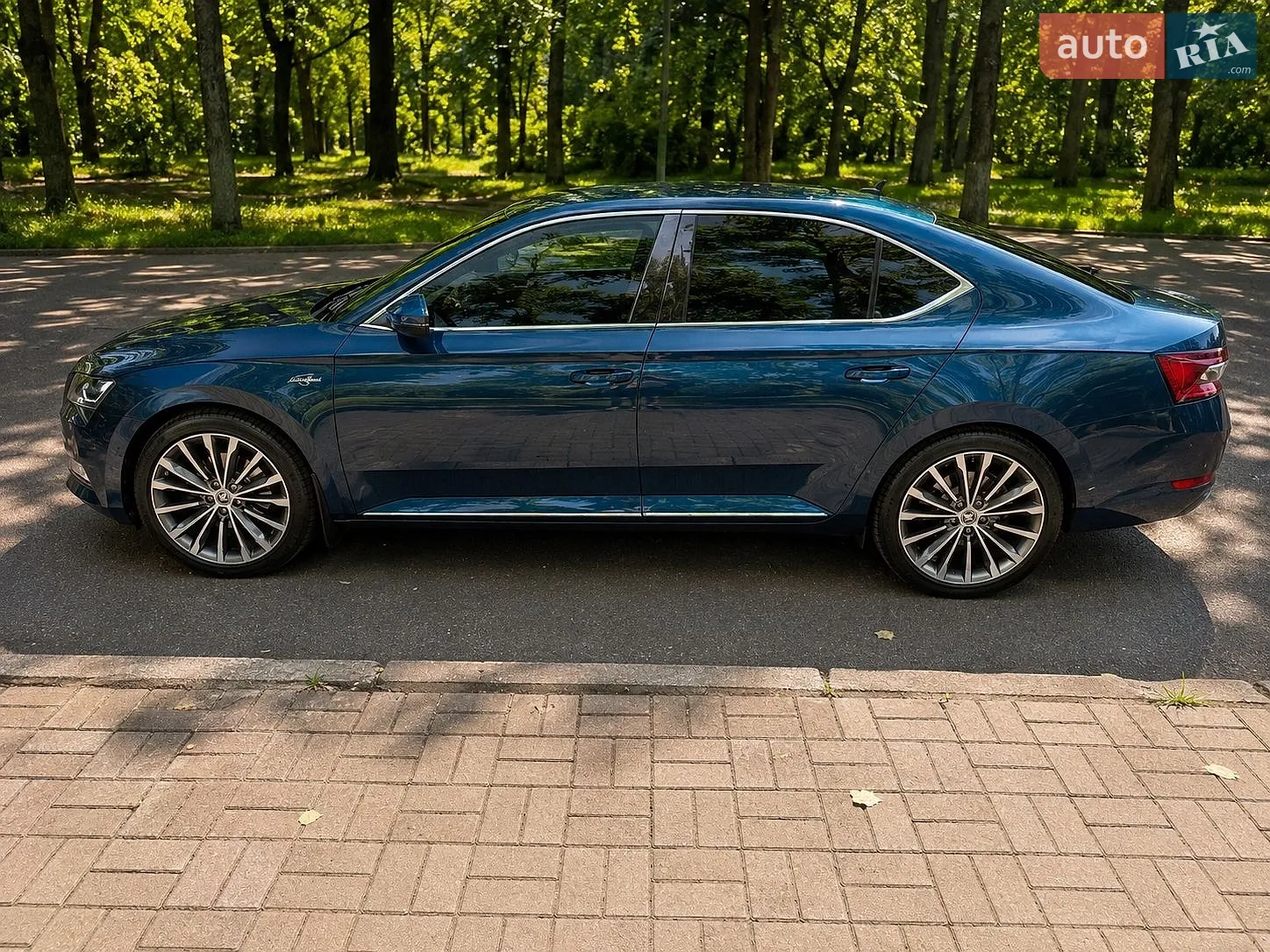 2020 Skoda Superb - мініатюра 4