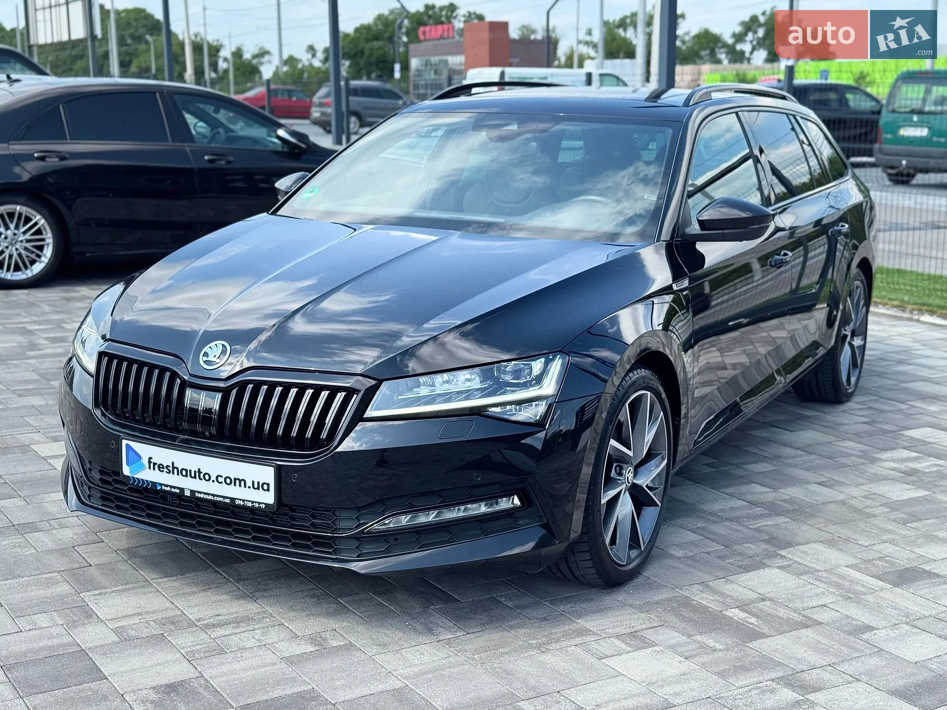 2022 Skoda Superb - мініатюра 8