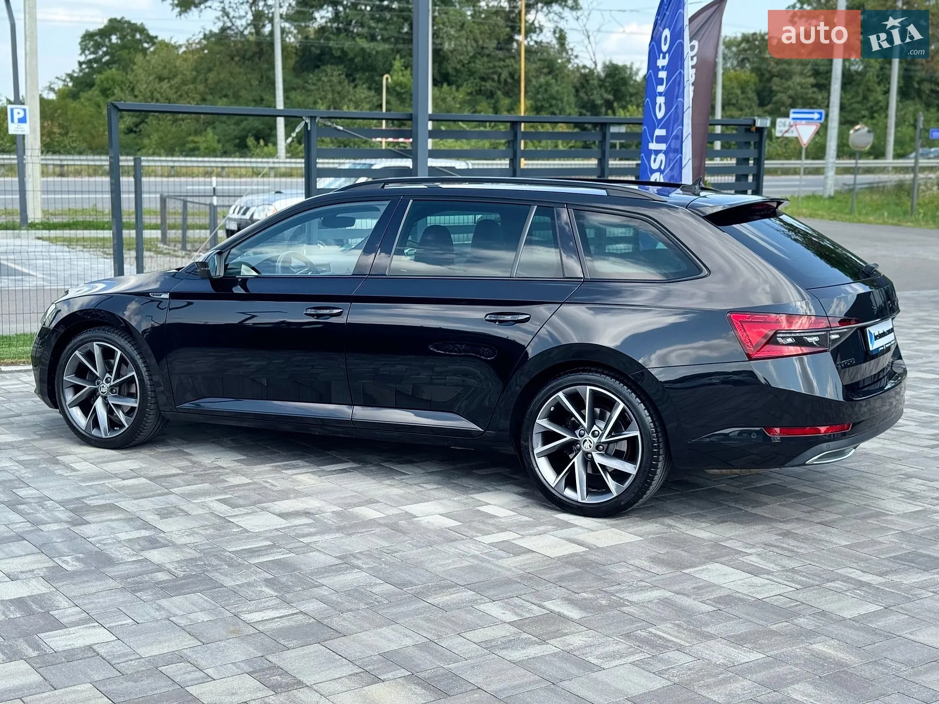 2022 Skoda Superb - мініатюра 9