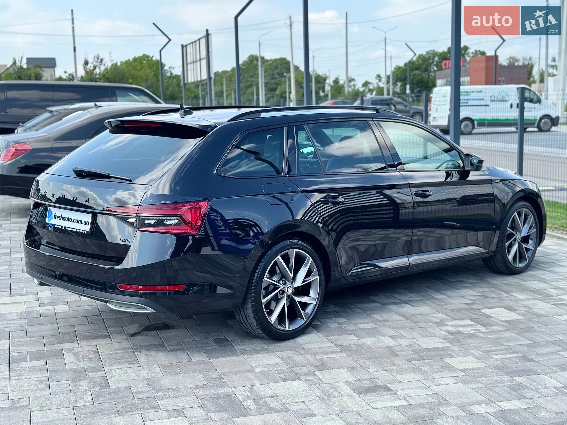 2022 Skoda Superb - мініатюра 12
