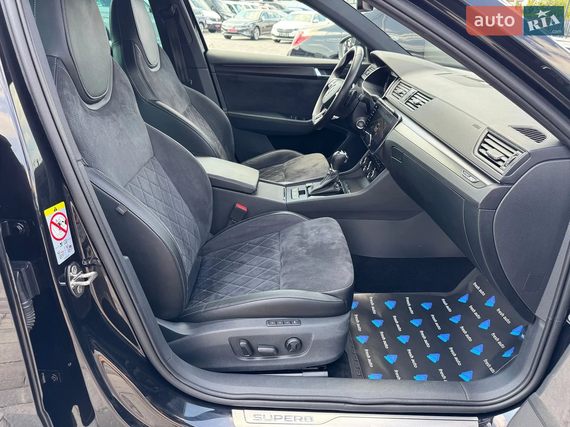 2022 Skoda Superb - мініатюра 41