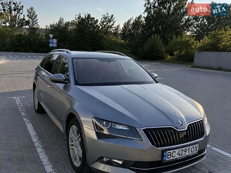 Skoda Superb 2016