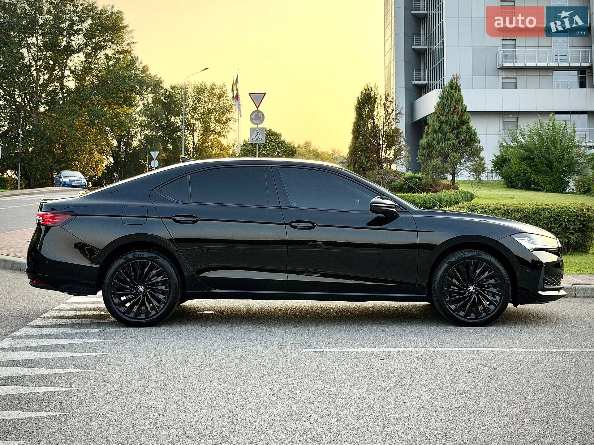 2025 Skoda Superb - мініатюра 6