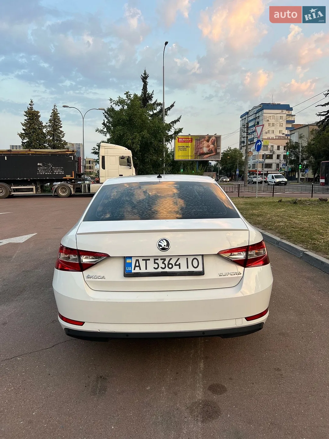 2017 Skoda Superb - мініатюра 5