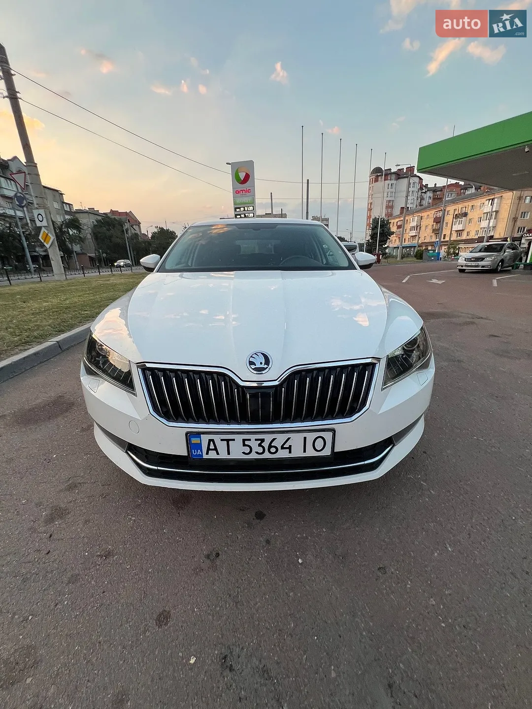 2017 Skoda Superb - мініатюра 16