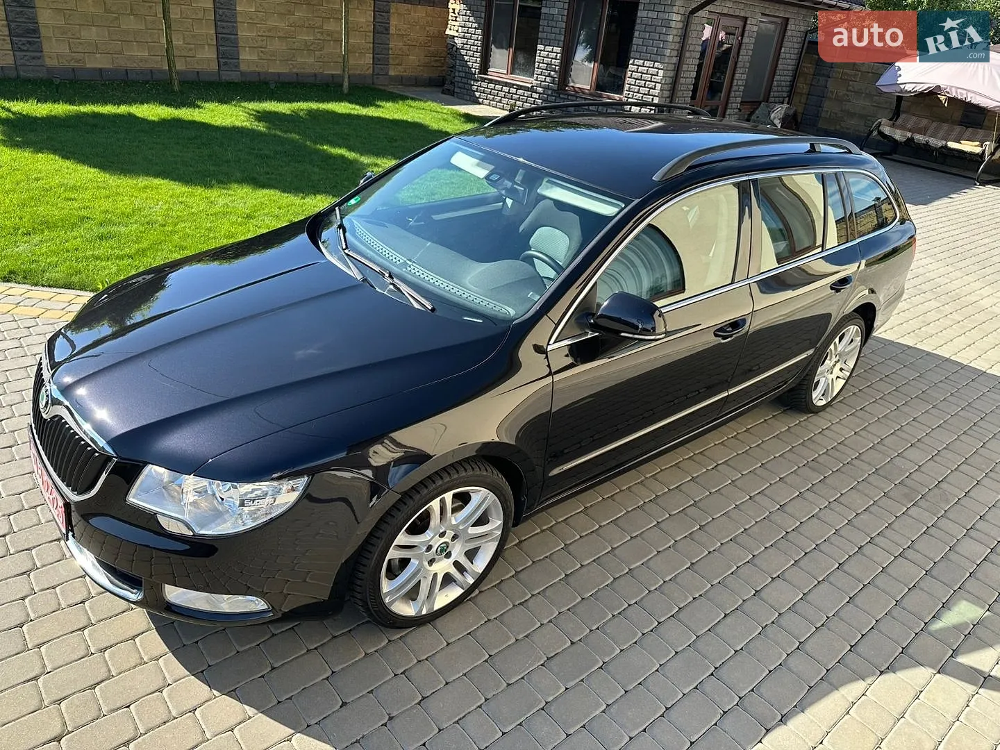 2011 Skoda Superb - мініатюра 6