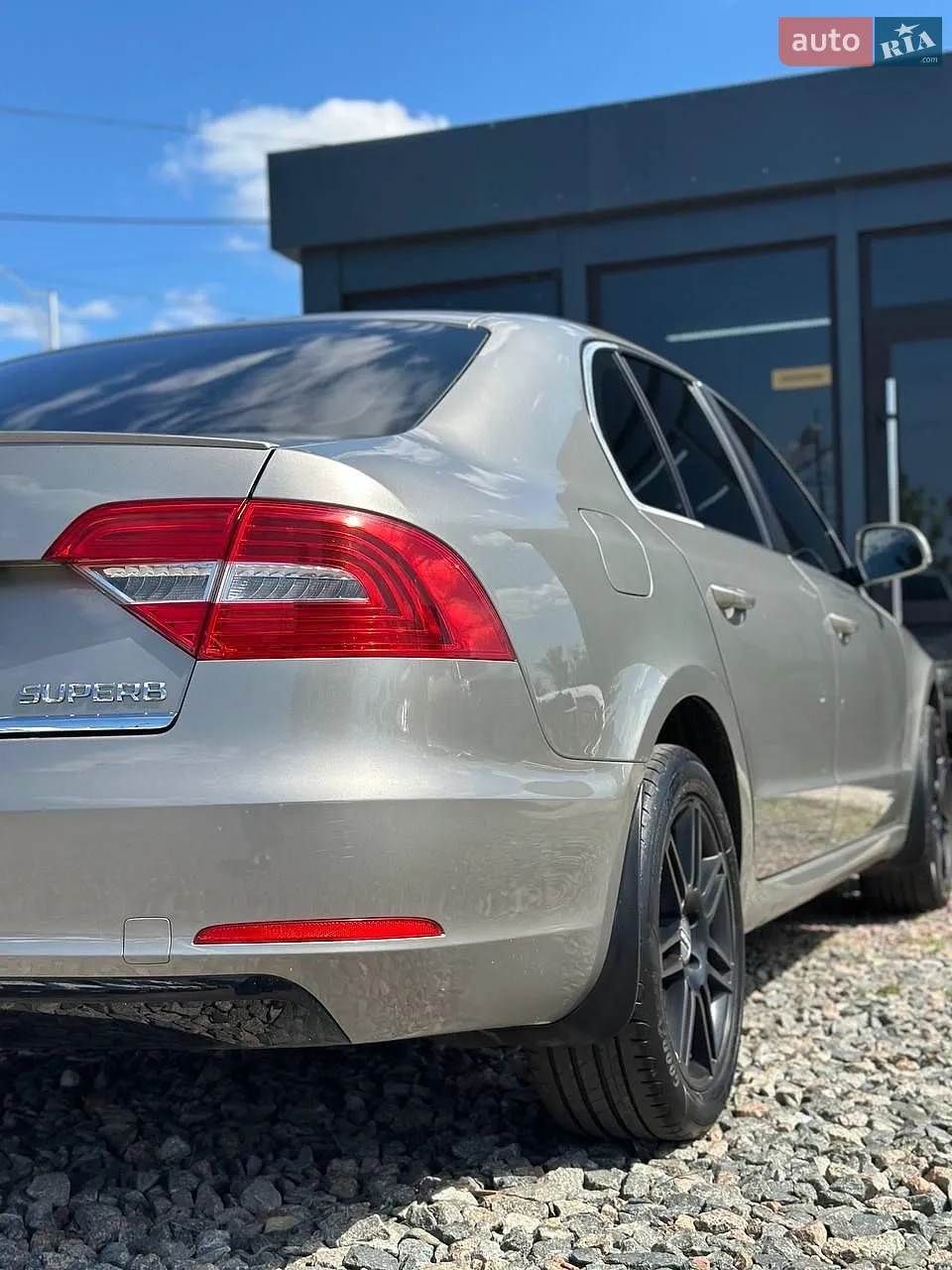 2015 Skoda Superb - мініатюра 18