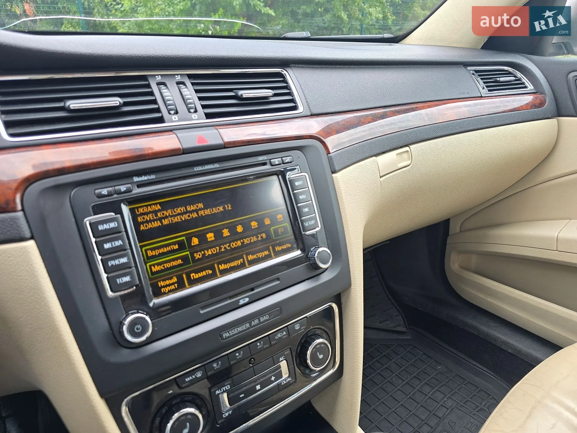 2011 Skoda Superb - мініатюра 26
