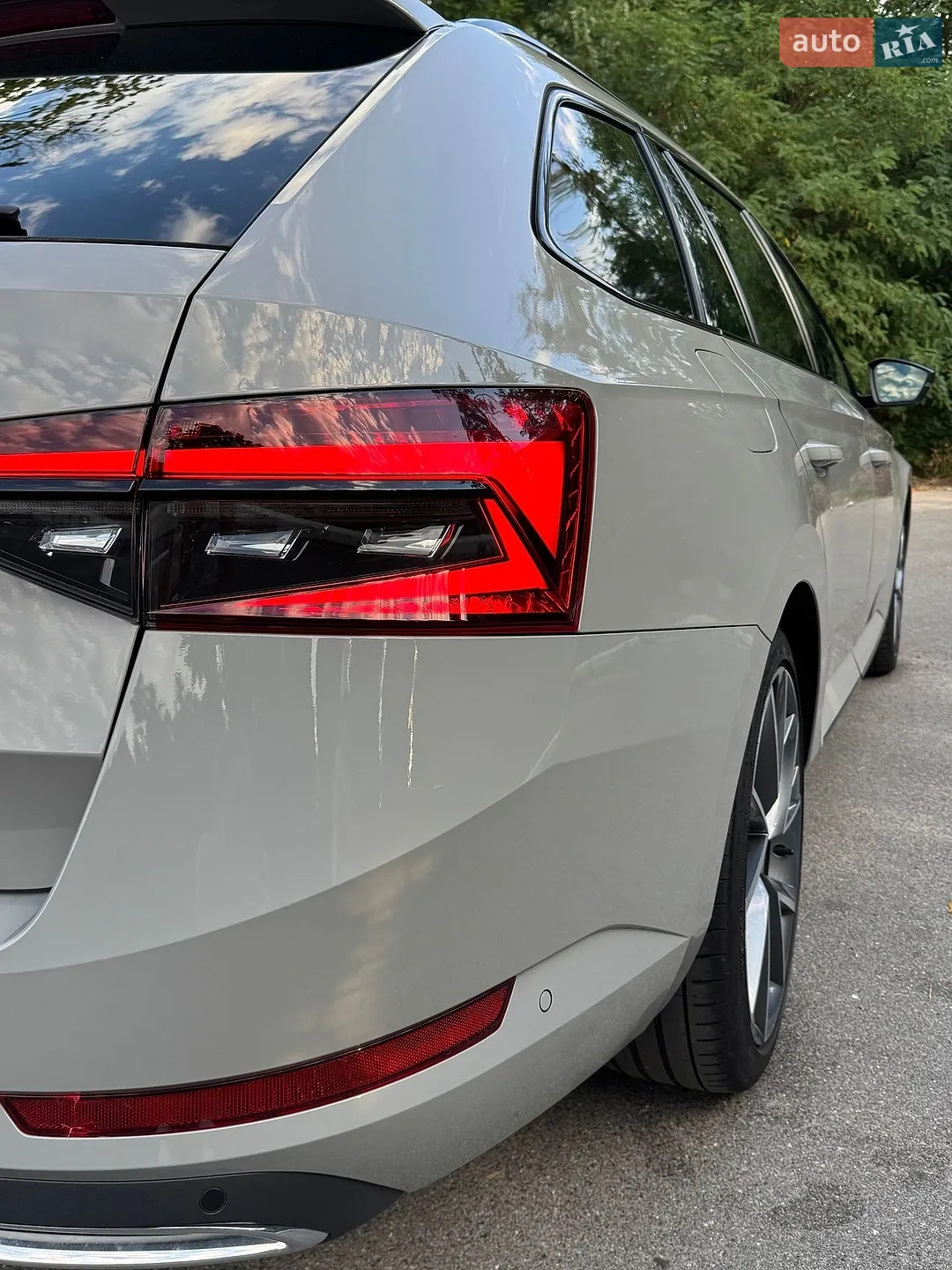 2020 Skoda Superb - мініатюра 20