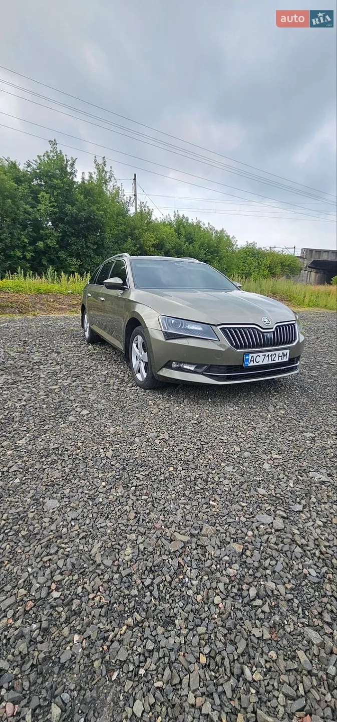 2016 Skoda Superb - мініатюра 11