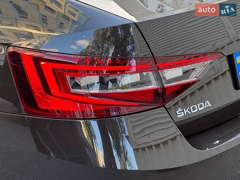 Лифтбек Skoda Superb 2018 в Днепре