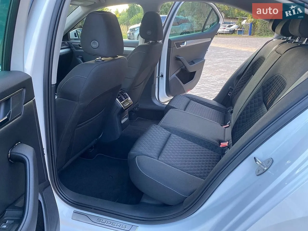 2019 Skoda Superb - мініатюра 44