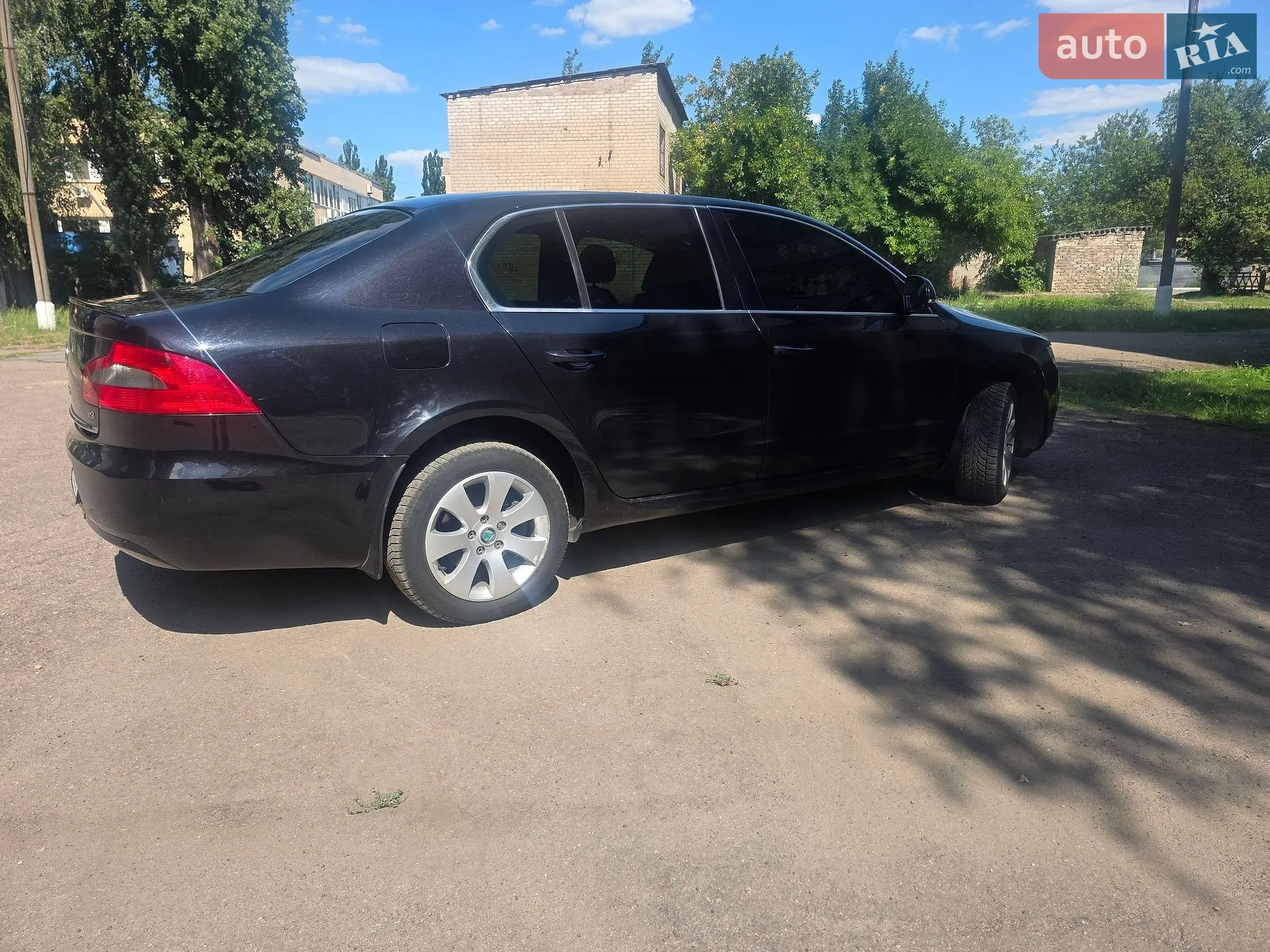 2012 Skoda Superb - мініатюра 11