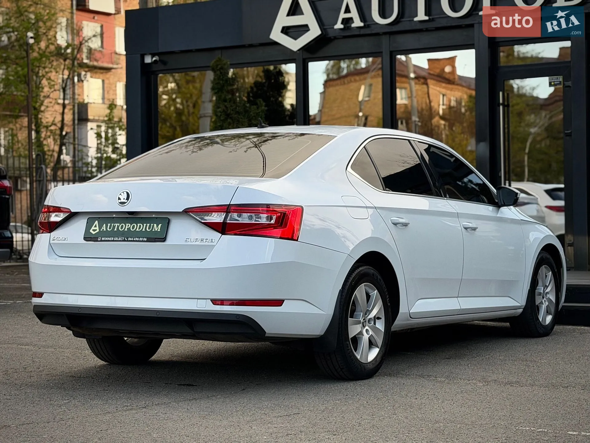 2019 Skoda Superb - мініатюра 13