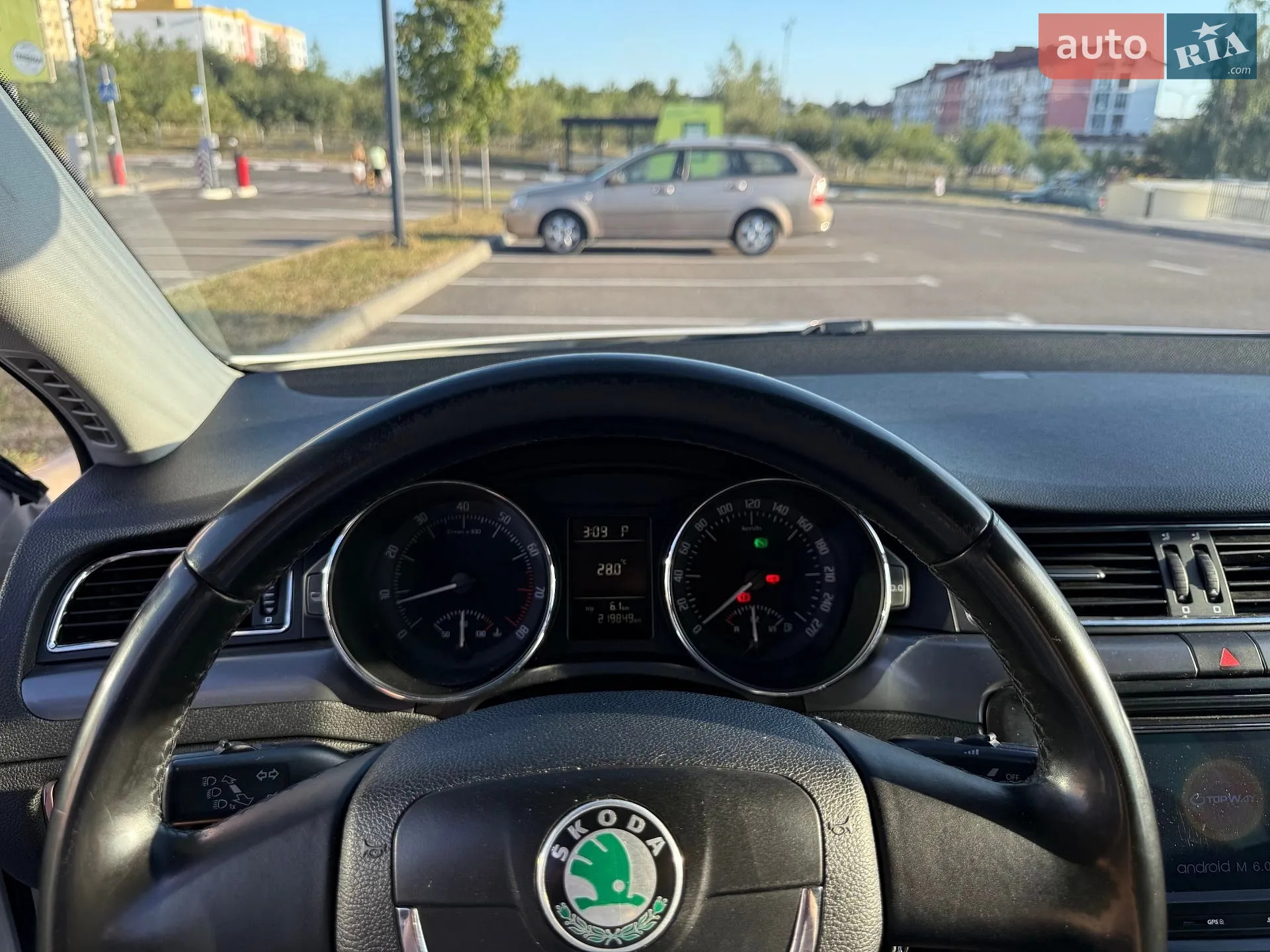 2011 Skoda Superb - мініатюра 20