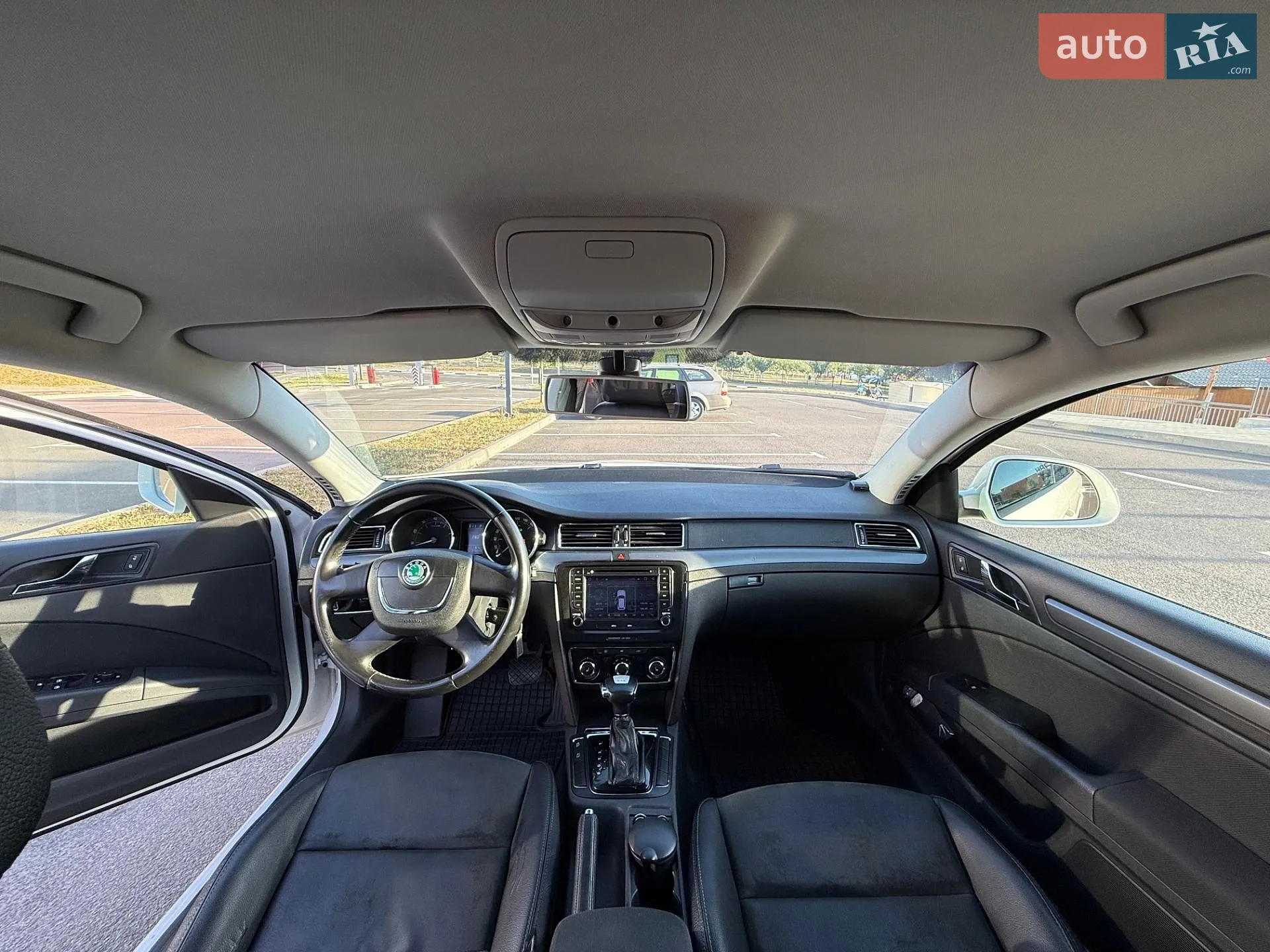 2011 Skoda Superb - мініатюра 23