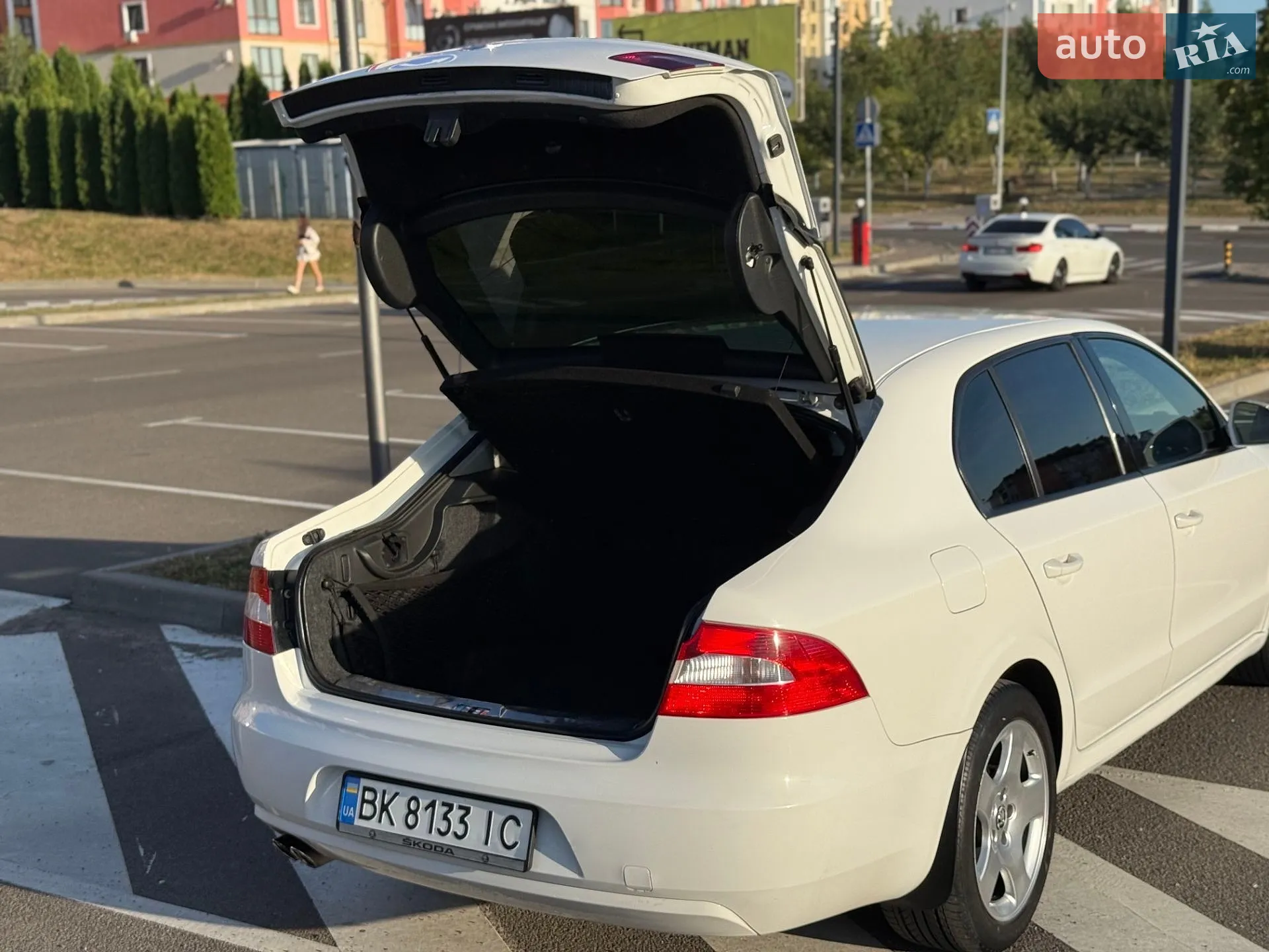 2011 Skoda Superb - мініатюра 43