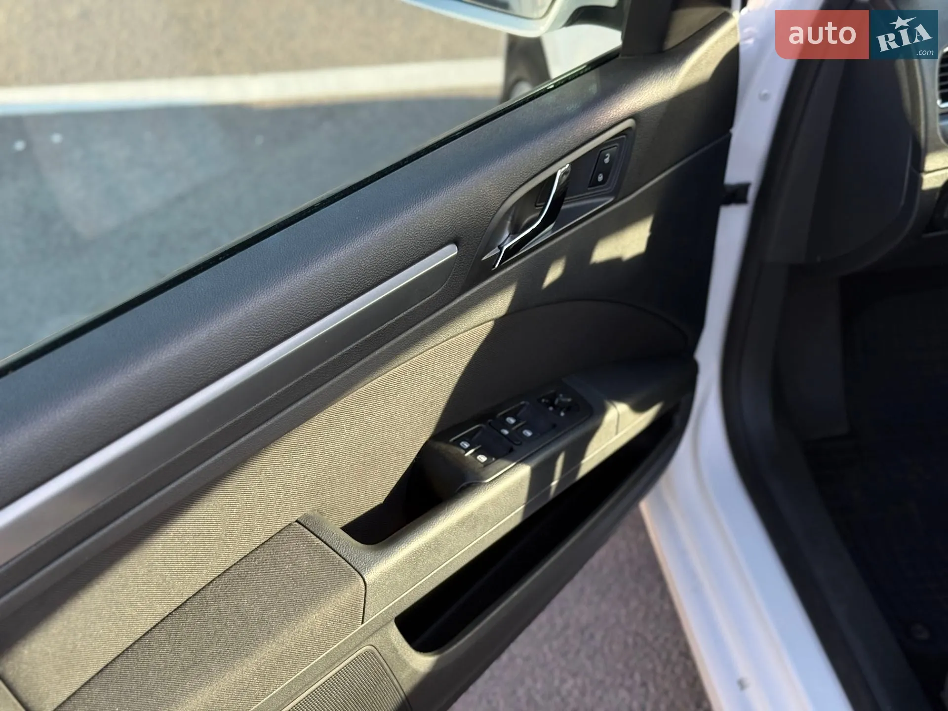 2011 Skoda Superb - мініатюра 46