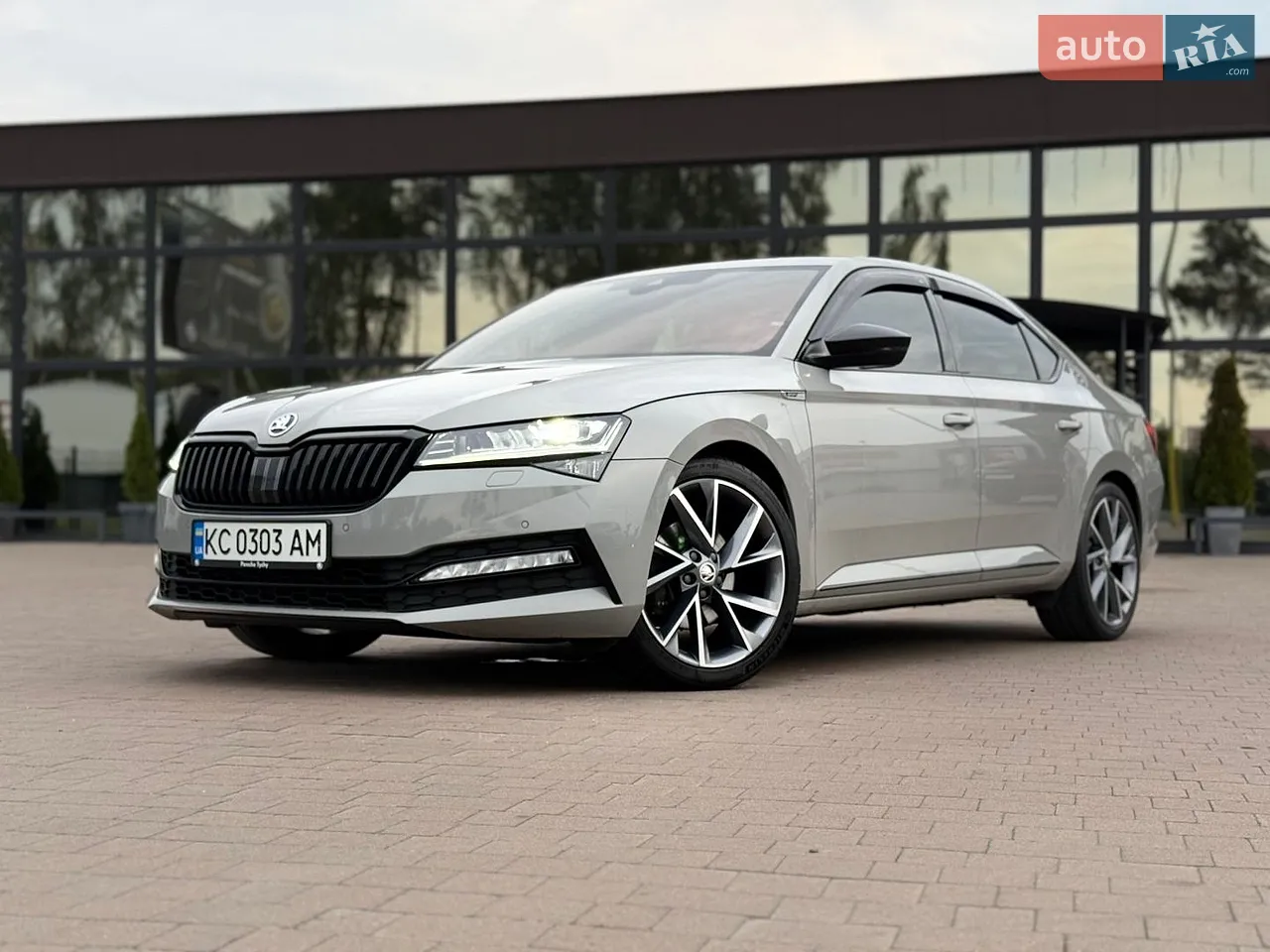 2019 Skoda Superb - мініатюра 32
