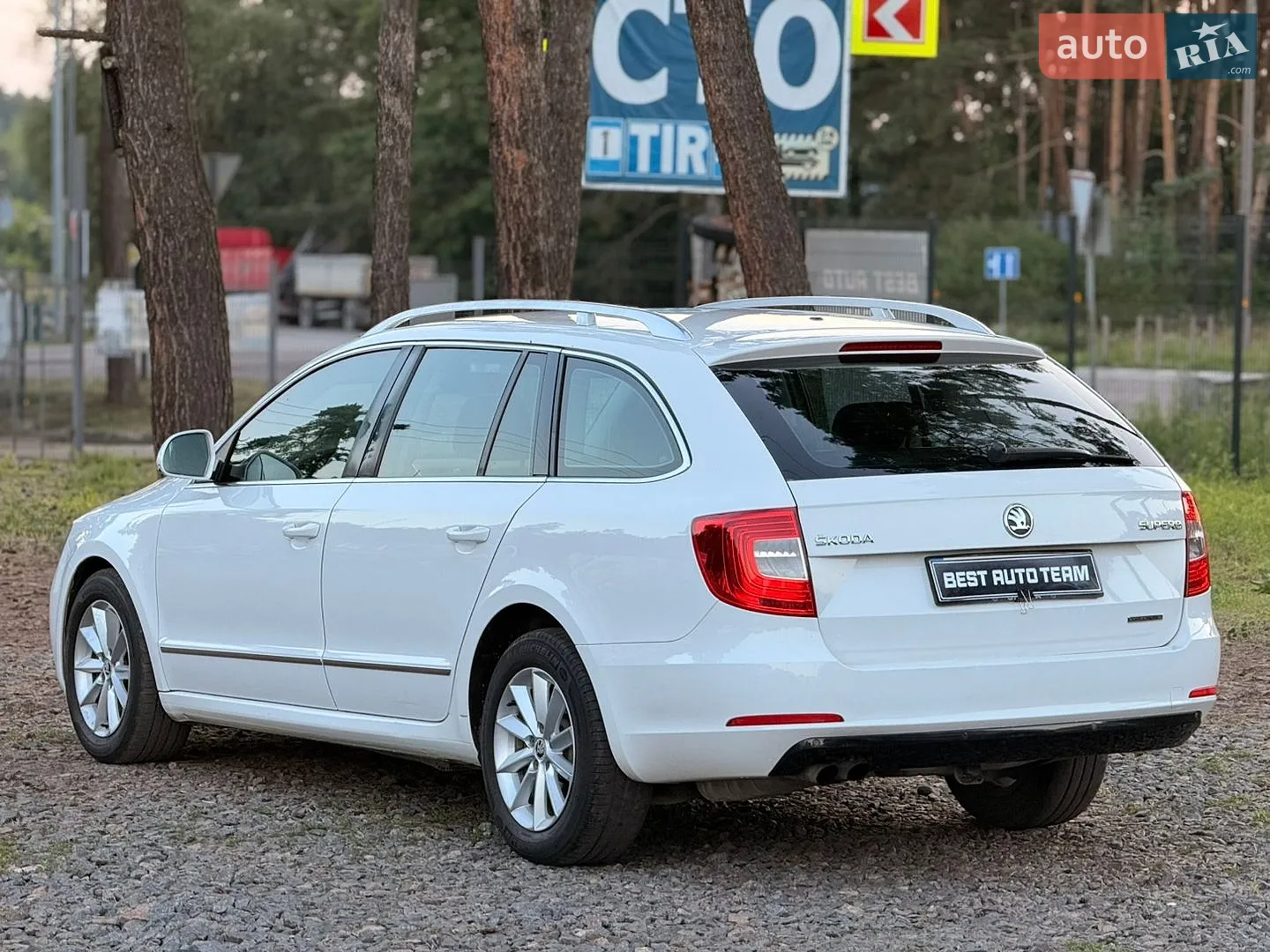 2013 Skoda Superb - мініатюра 5