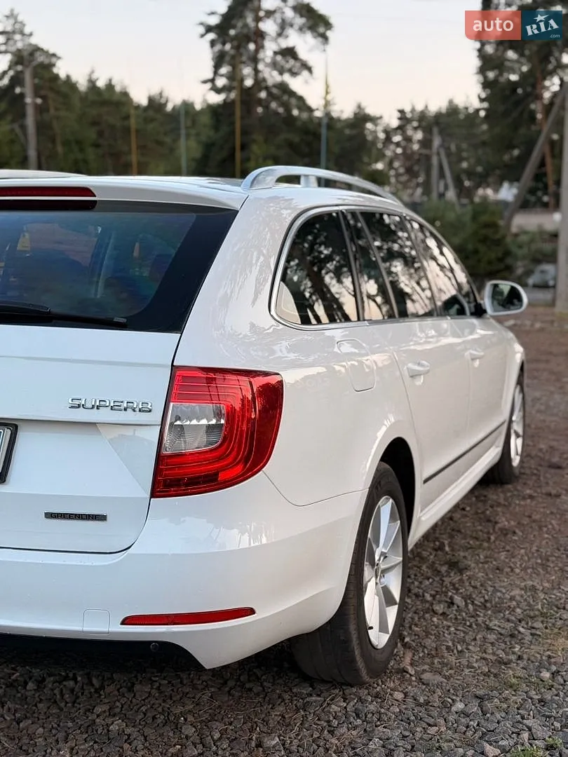 2013 Skoda Superb - мініатюра 12