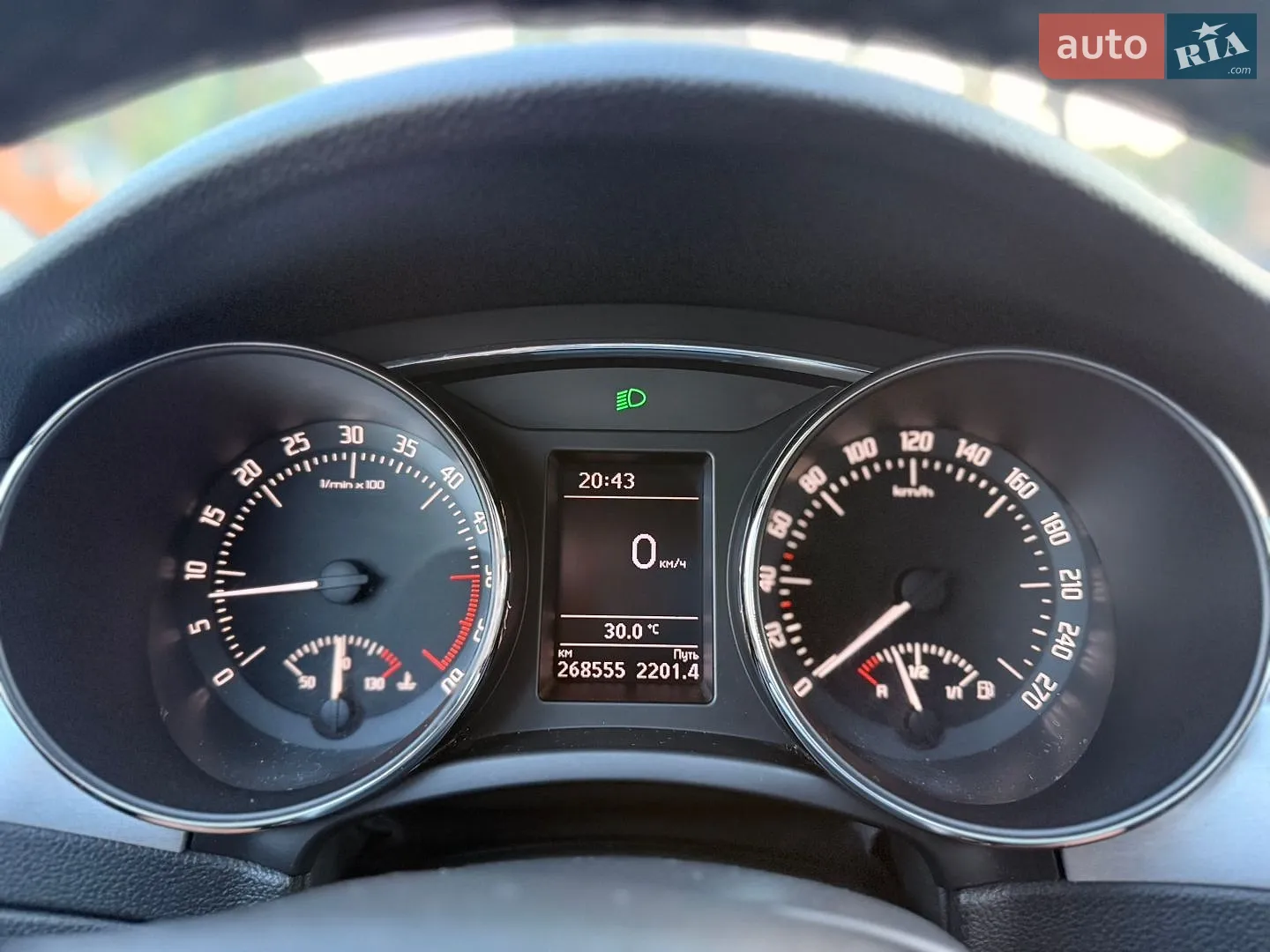 2013 Skoda Superb - мініатюра 27