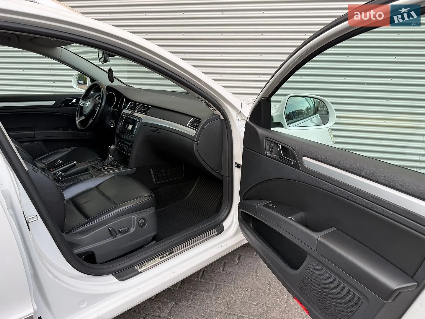 2015 Skoda Superb - мініатюра 44