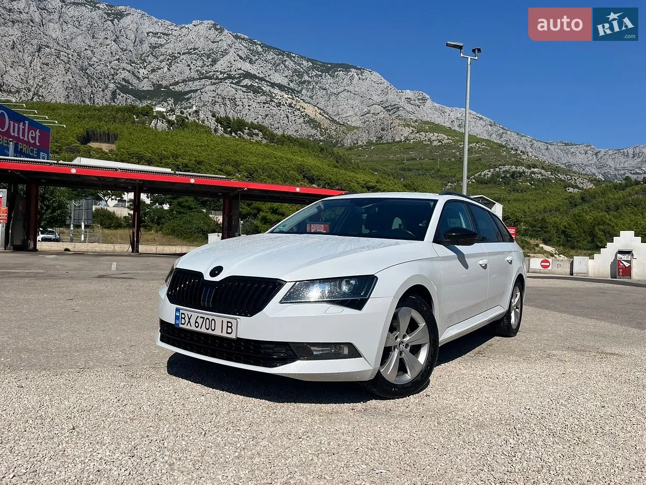 2017 Skoda Superb - мініатюра 57
