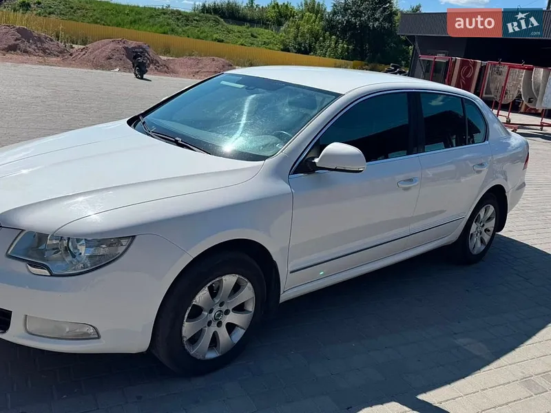 Skoda Superb 2013
