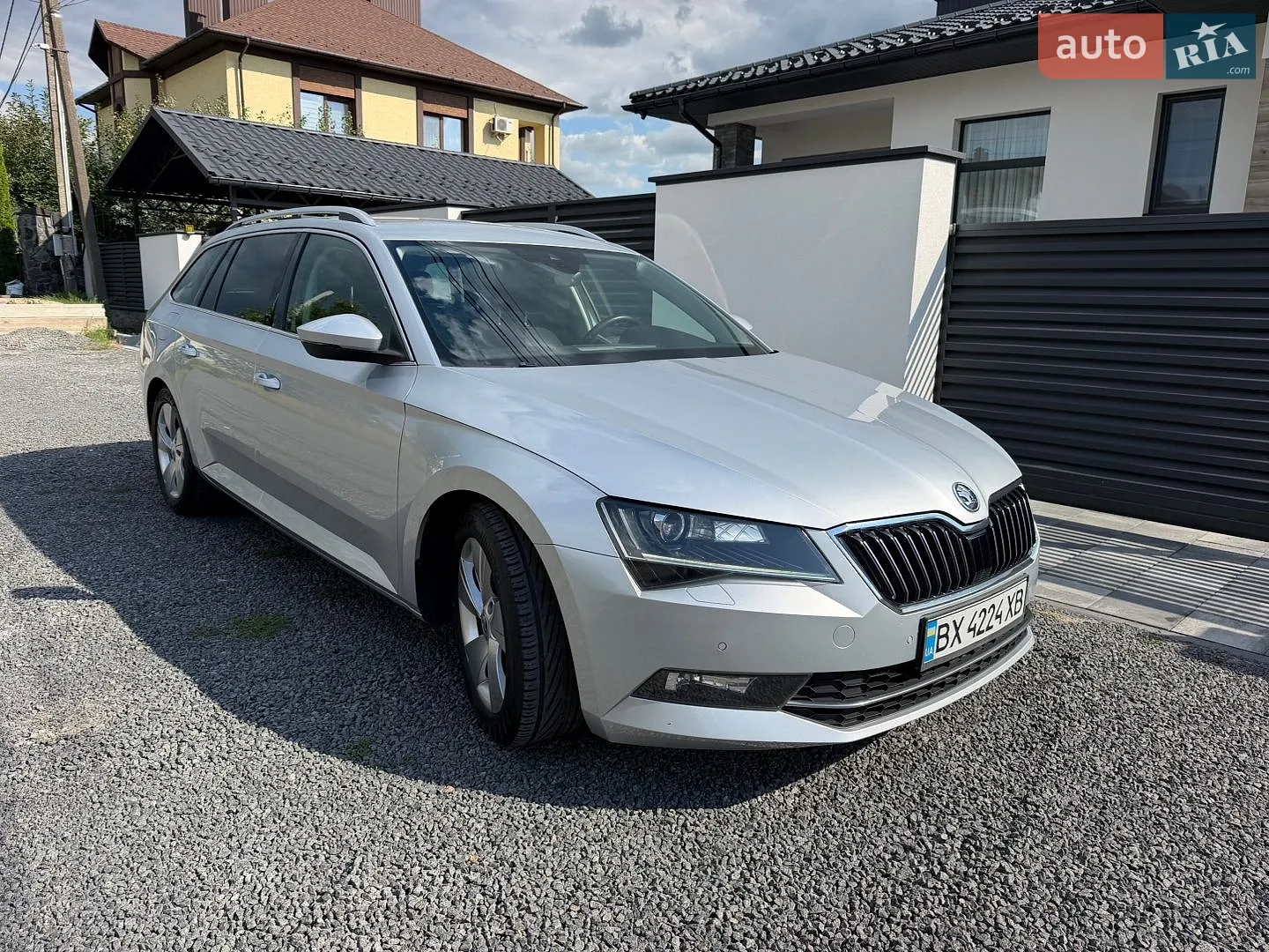 2017 Skoda Superb - мініатюра 5
