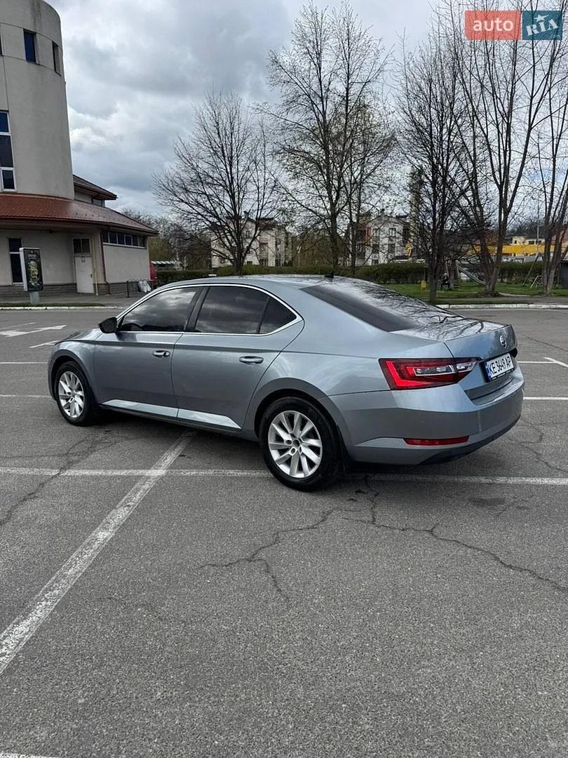 2016 Skoda Superb - мініатюра 7