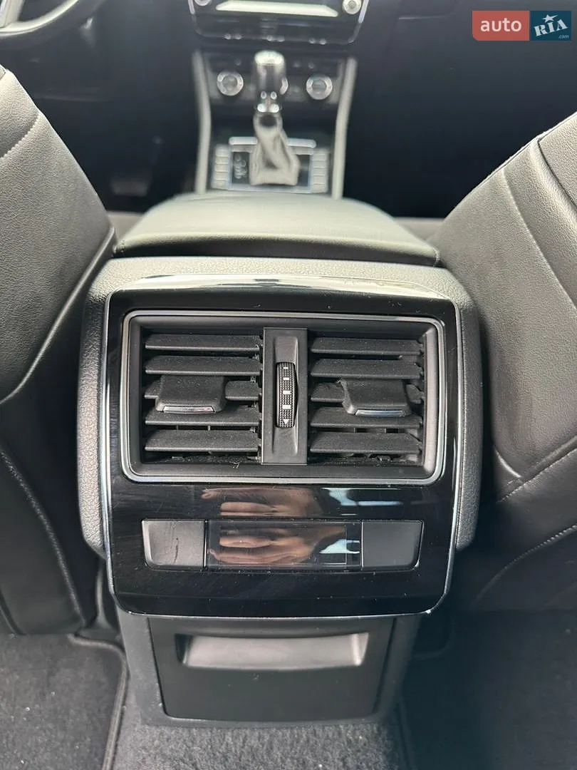 2016 Skoda Superb - мініатюра 17