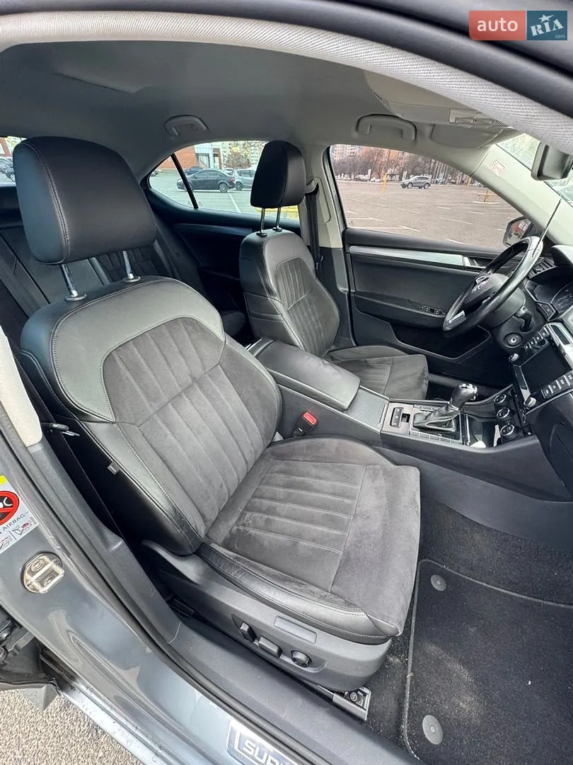 2016 Skoda Superb - мініатюра 20