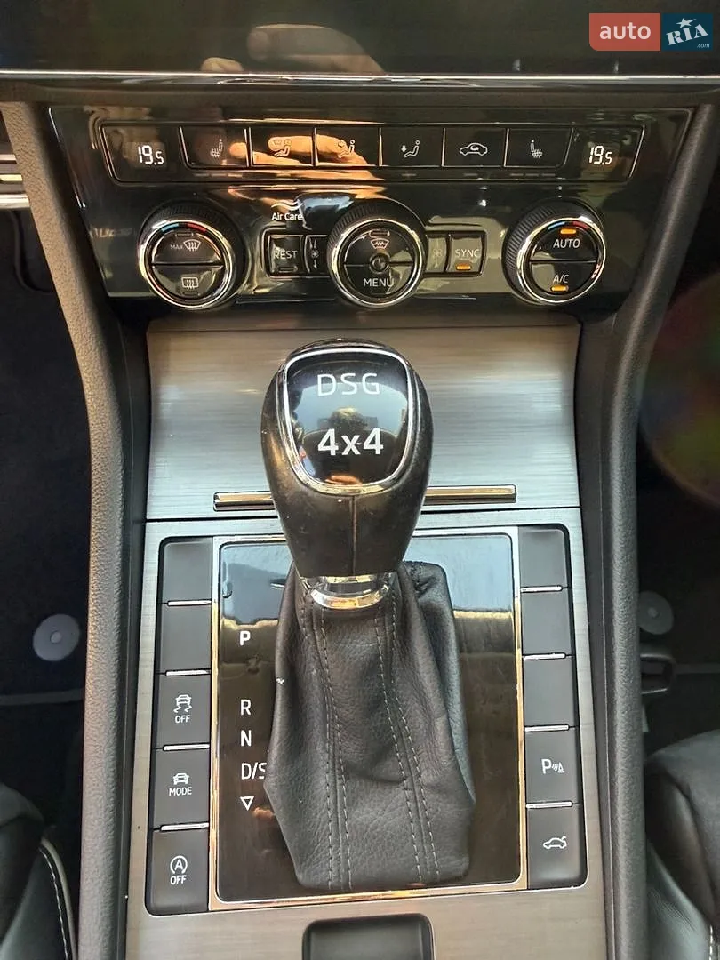 2020 Skoda Superb - мініатюра 20
