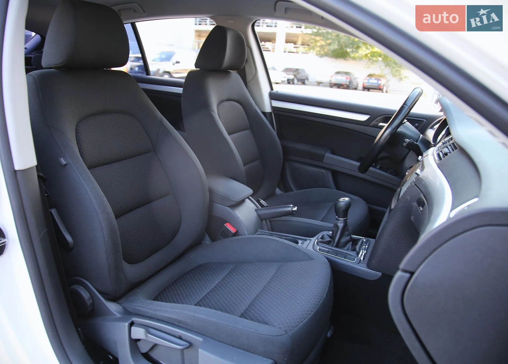 2013 Skoda Superb - мініатюра 12