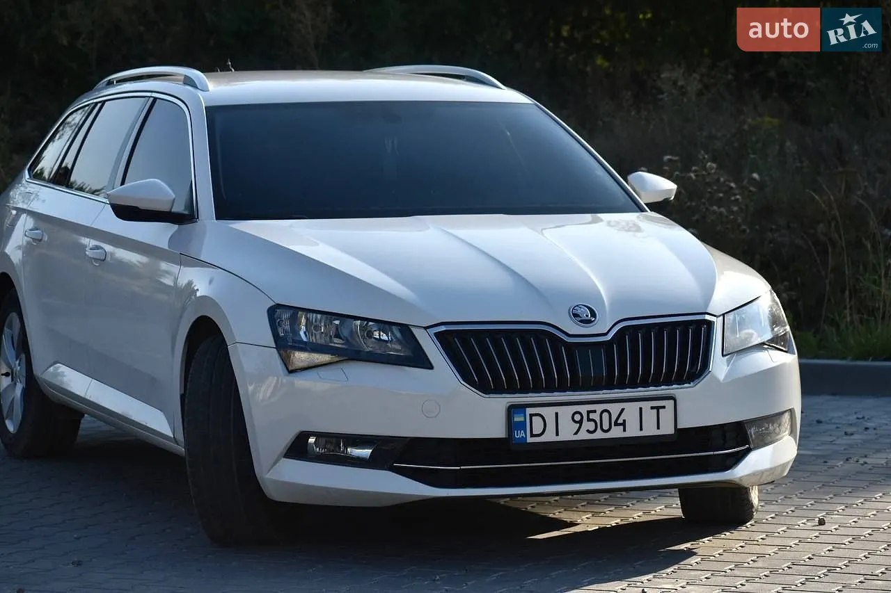 2017 Skoda Superb - мініатюра 5
