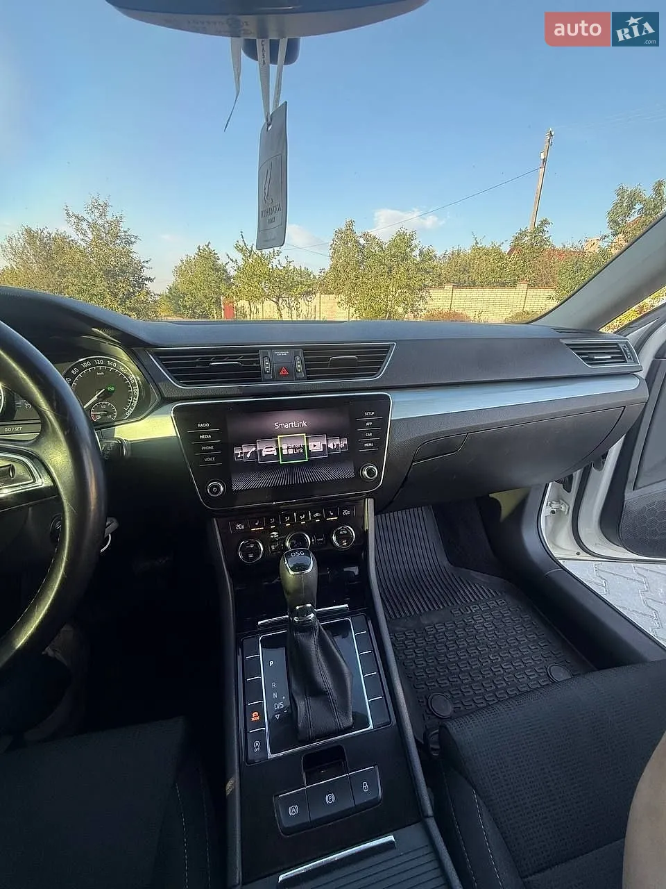 2017 Skoda Superb - мініатюра 18